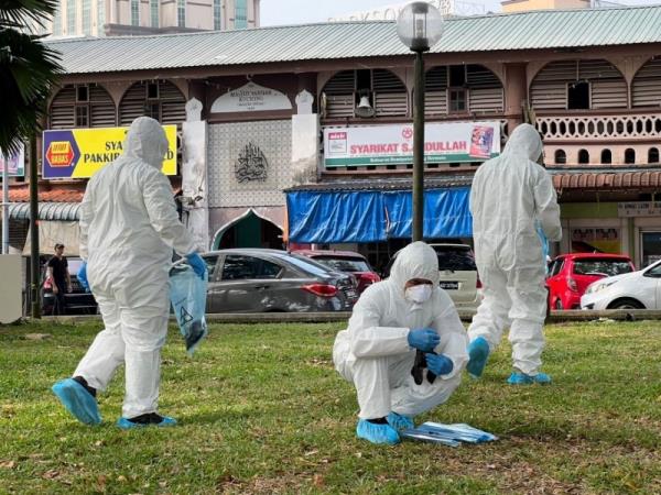 Dead pigeons: DBKU cordones off area at Kuching Esplanade while investigation ongoing