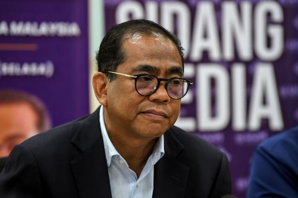 Khaled Nordin: MOHE to improve higher education policy for Madani Economy framework